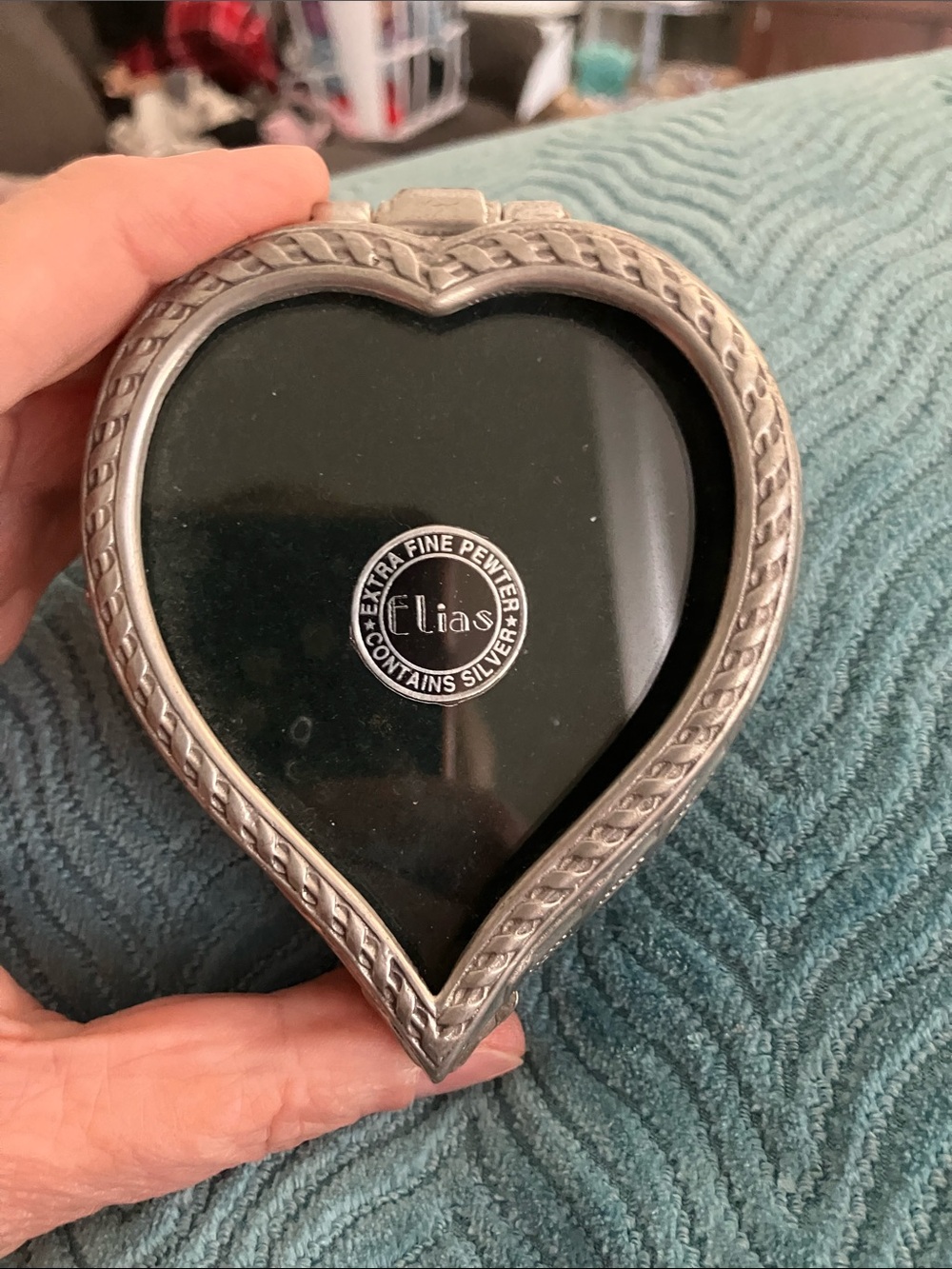 dELiA*s Heart-Shaped Pewter Picture Frame - Silver